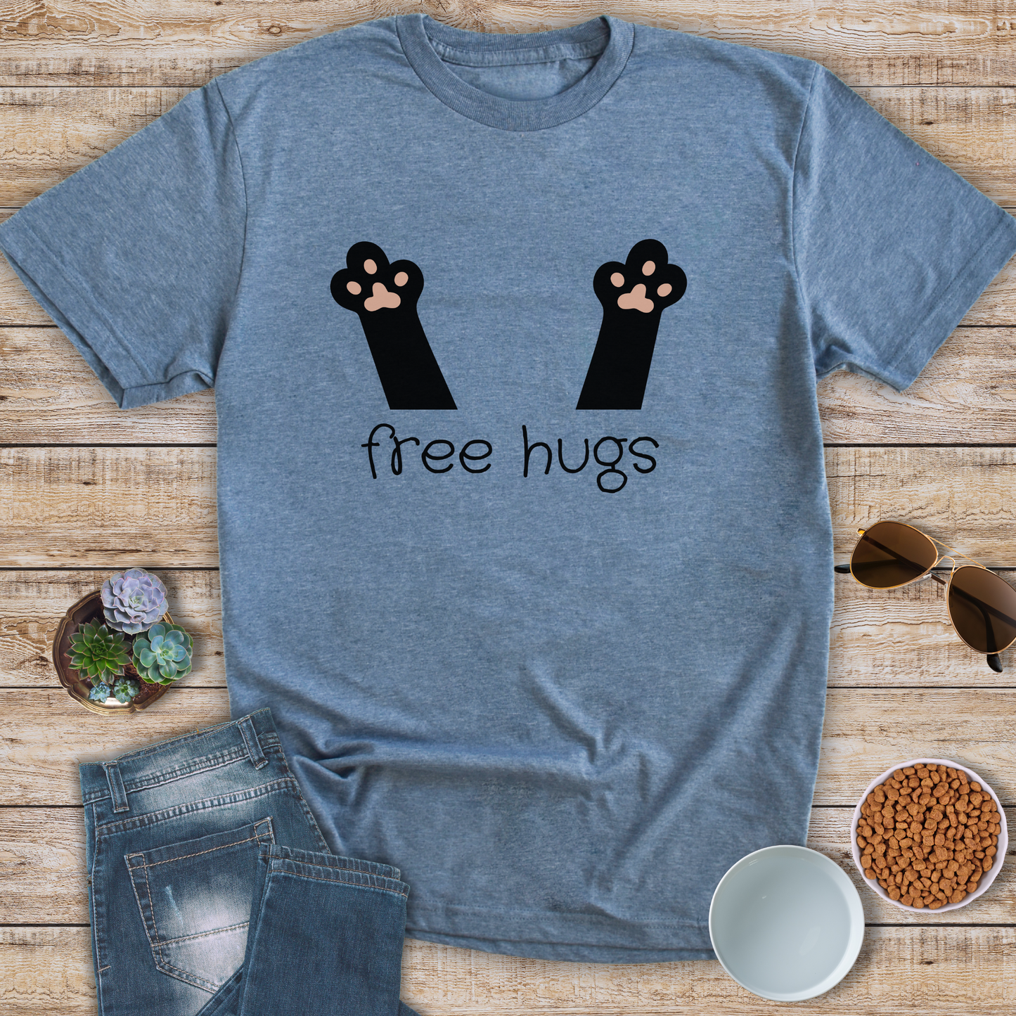 Free Hugs! T-Shirt